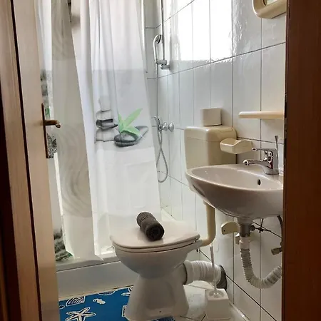 Pehar * Podaca