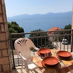 Pehar Podaca