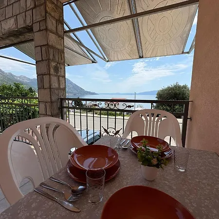 Pehar アパート *